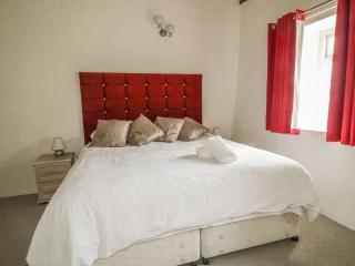 Cottage 3 - 6