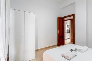 Guest Ready - Bright flat well‑located urban stay - 2