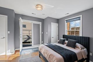 Chic Canton Home 3BR Rooftop Views - 4