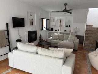 Casa Alejandro - 2