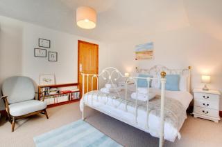 4 Bed in South Walsham oc-2081 - 2