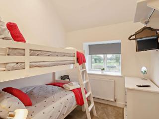 3 Bed in Wintersett 93234 - 8