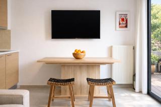 Grand Getaway Suite 300mts from the Beach - 4