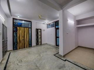 Super Hotel O Rajbanshi Nagar - 8