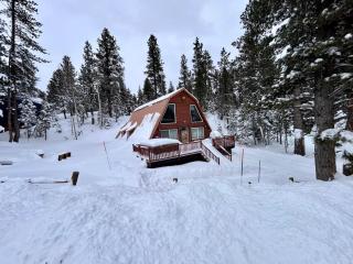 Luxury Cabin, Hot Tub & Fire Pit - 8