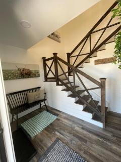 Luxurious Lynndyl Resort - 8