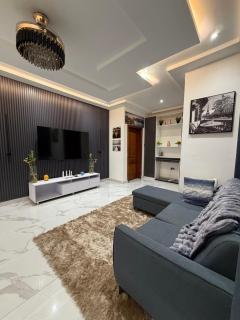 The Ritz Apartments - 7