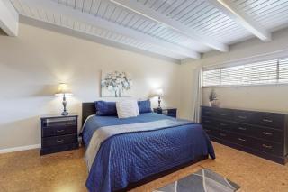 Spacious Nob Hill duplex, 6 bedrooms, sleeps 12 - 4