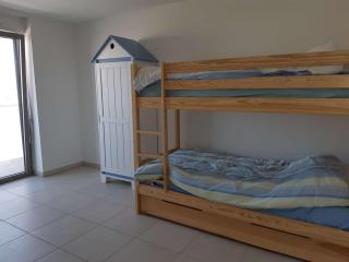 Appart 2 ch. avec accès plage et parking privé - FR-1-674-34 - 1