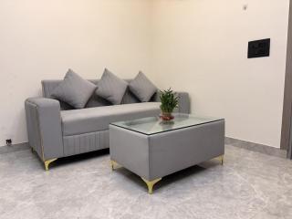 Little Luxe Loft - 2