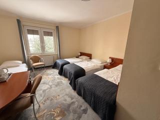 Hotel Gryf - 1