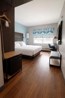 Tru By Hilton Radford - 9