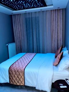 Appartement trois chambres avec jacuzzi à Schiltigheim - 1