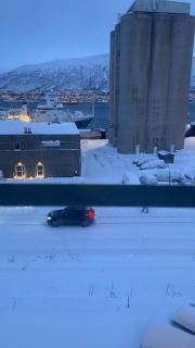 Cozy Tromsø Apartment - Central - Near bus Access - 3