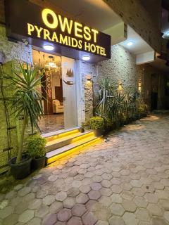 OWest Pyramids View Hotel - 9