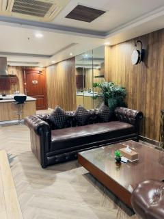 Luxurious Studio Apartment - Gold Crest Mall - DHA Lahore - 7