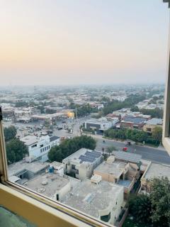 Luxurious Studio Apartment - Gold Crest Mall - DHA Lahore - 3