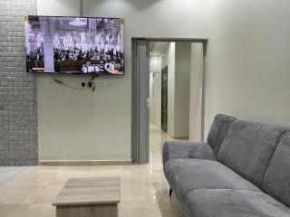 شقة غرفتين نوم وغرفة معيشة اطلالة البطحاء - 8