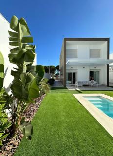 Villa Blanco Chiclana - Holiday Chiclana - 0
