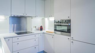 Bed & Port one-bedroom apartment 2 - 3