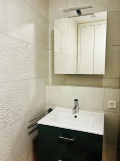 Urban Nest Studio - Cloche d'Or - 8