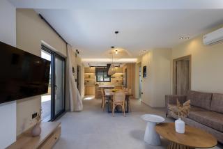 Elia & Petra Villas - Private Pools & Breathtaking Views - 3