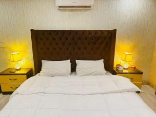 Cozy 1BHK Retreat Managed By Airmakaan - 5