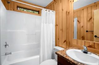 VR08 2 Bdrm Cottage near Wildwood - 1