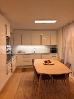 Stylish townhouse with 3 bedrooms and bathtub - 9