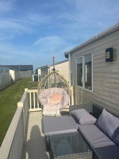 3 Bedroom Family friendly - Seaview Holiday Park - 3