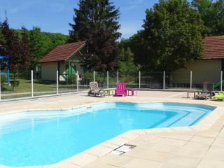 Chalet Accueillant avec Terrasse - 6 Pers - API-1-52-1684 - 6