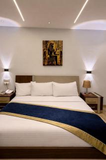 Golden Kayan Pyramids View - 8