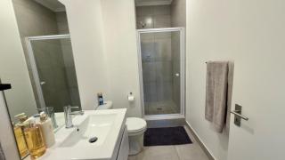 Classic 1 bedroom apartment in Illovo, Sandton - 5