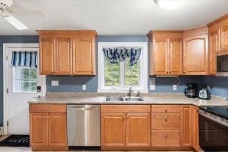 White Mountain Escape - Apartment at Wellriver - 4