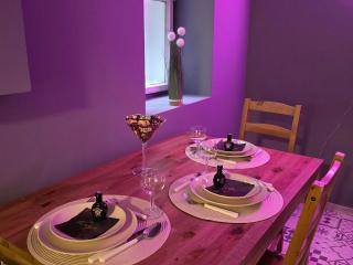 K21 party apartment hotel with inhouse ruin pub - 1