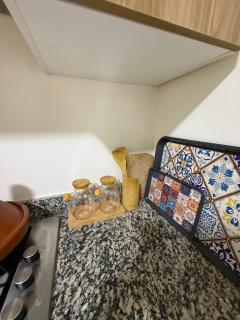 Comfort Luxe 2BR Pool & Balcony - 3