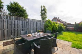 3 Bed in Whitby oc-w943 - 6