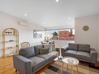 Hobart Midtown Apartment - 5