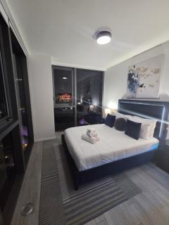 Miami-Brickell Luxury 2BR-2BATH with skyline VIEWS - walking distance to KASEYA-HEAT ARENA & BAYSIDE - Port of MIAMI cruise ships - 0