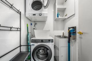 The Panorama - NEW Beachfront 2BR Corner Ocean View with Parking Pool and GYM - 5