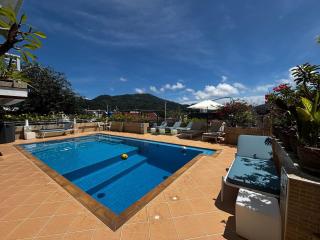 Swiss Villas Panoramic - Hillside Beach View - 5