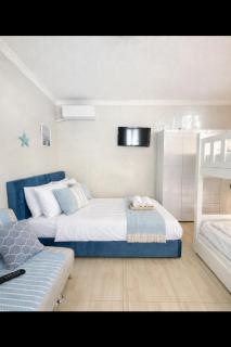 Ground floor Studio in Golem Next to Hotel Flower self check in 100m to beach - 0