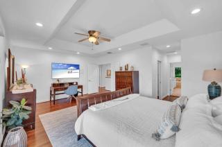 Steps from the Beach Heated Pool Sun Key Game room RESlDENCES - 7