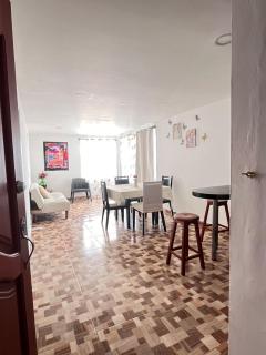 Amoblados Cartagena, El Laguito - 1