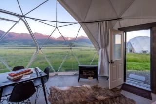 Secluded Montana Dome Retreat with Stunning Mountain Views Near Yellowstone National Park - 9