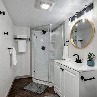Luxurious Connected Yurt Cabins with Private Hot Tubs Near Canyon Lake, Texas Hill Country - 3