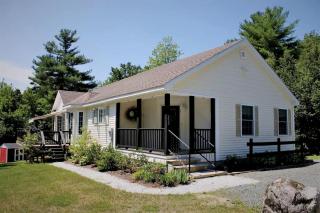 Spacious Ranch-Style Retreat with Private Deck, Nestled in Nature Near Acadia, Hancock Maine - 0
