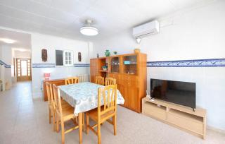 4 Bedroom Stunning Home In Sueca - 3