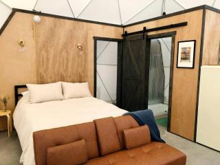 Luxury Montana Dome Retreat with Breathtaking Views Near Yellowstone National Park, Montana - 9