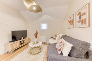 la suite indigo 4 personnes 3 lits bureau fibre proche gare de compiegne - 6